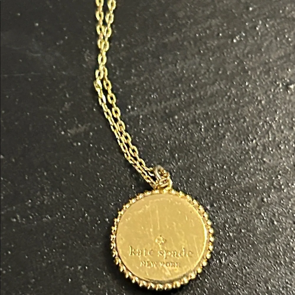 Kate Spade- ♠️ Elegant Gold Heart Pendant Necklace